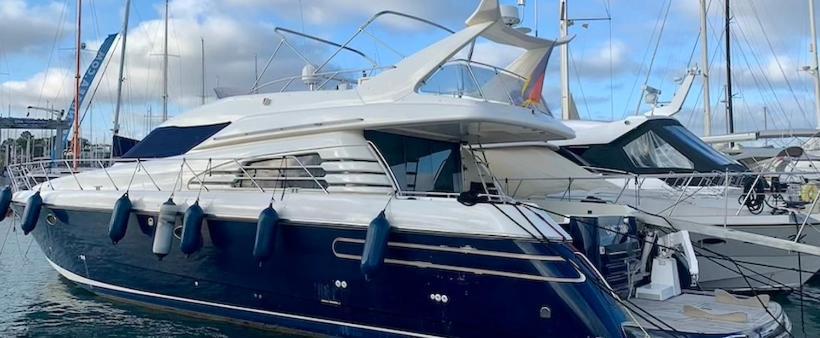 Hotel en barco Yacht 18m Sunseeker In Mallorca Mit Fruehstueck & Bordcrew *
